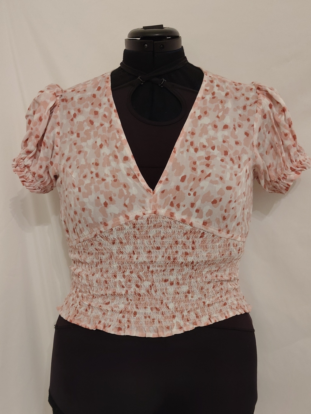Smocked V-Neck Crop Top in Pink & Cream